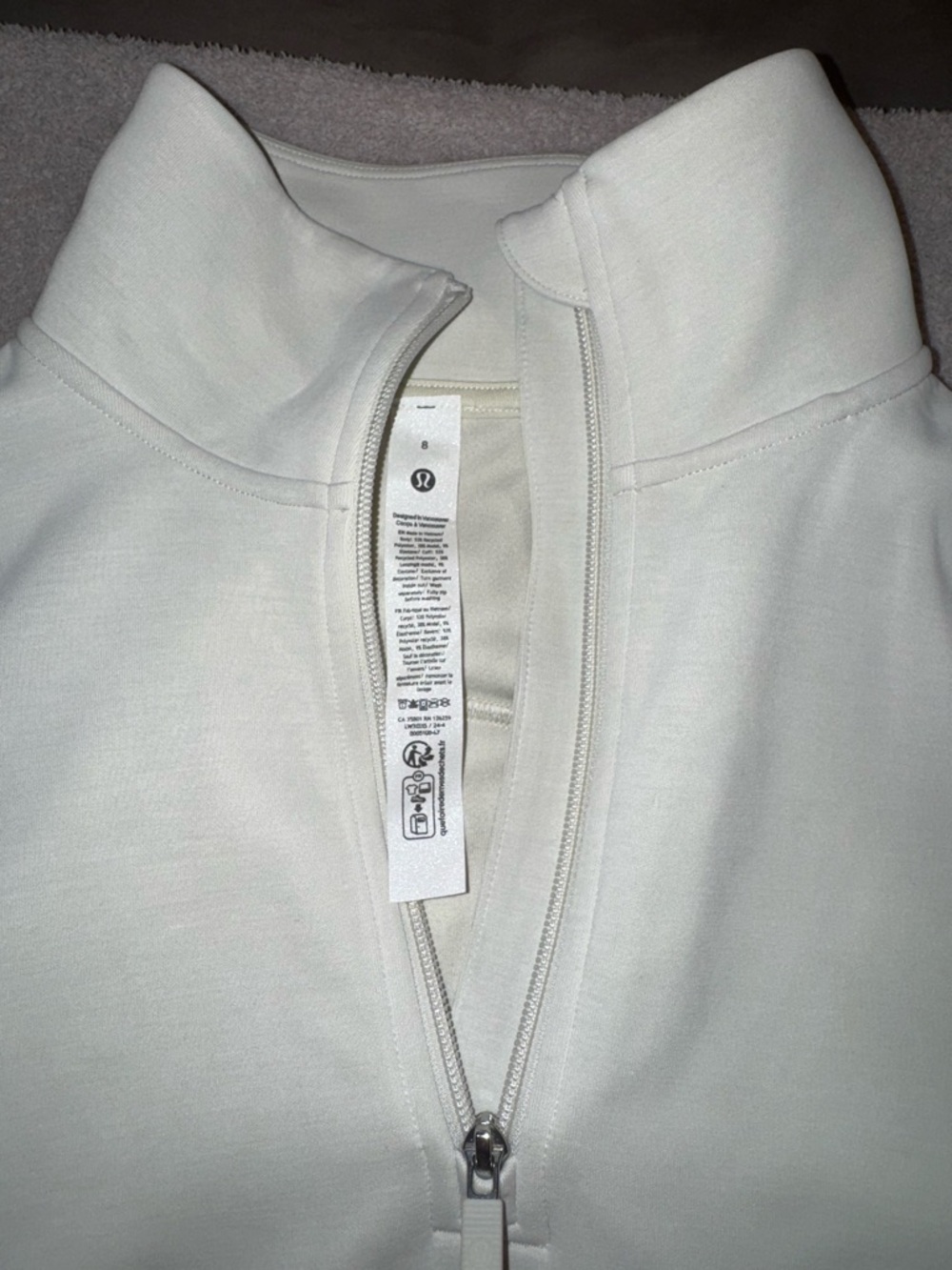 lululemon athletica Off-White Half-Zip Pullover - Picture 4 of 7